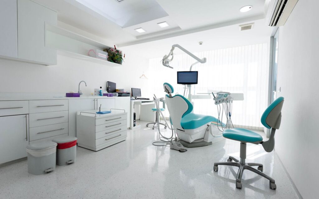 قرارداد خدمات کلینیک دندانپزشکی با شرکت طنین سلامت منعقد شد